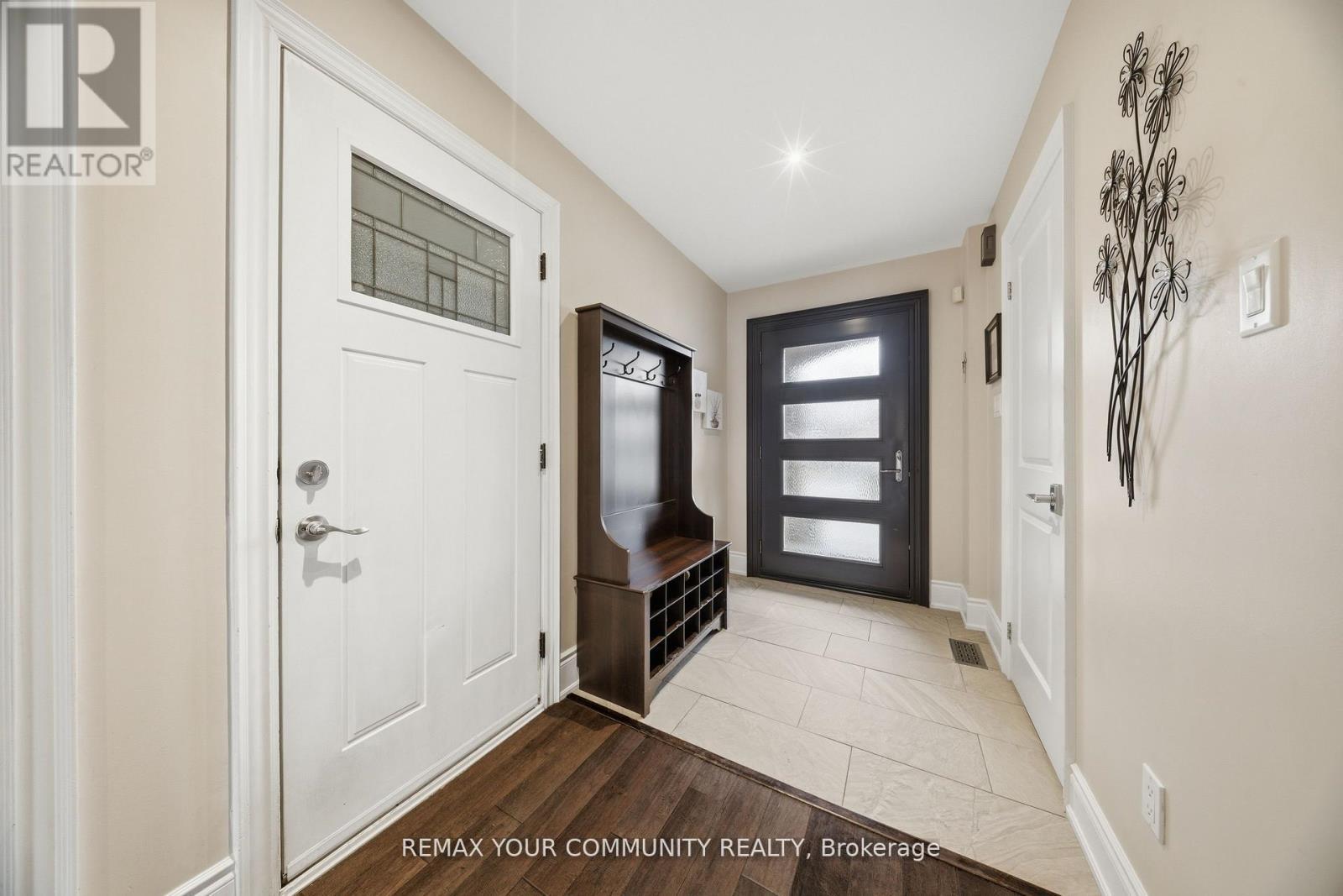 68 Goyo Gate, Vaughan, ON - Indoor Photo Showing Other Room