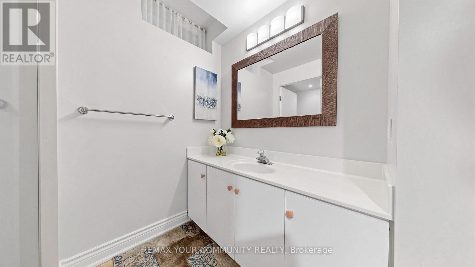 Basement - 32 Soho Crescent, Markham, ON - Indoor Photo Showing Bathroom