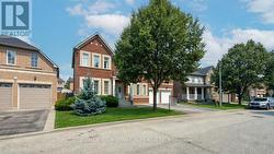 8 WESTACOTT AVENUE Ajax, ON L1T 4H6