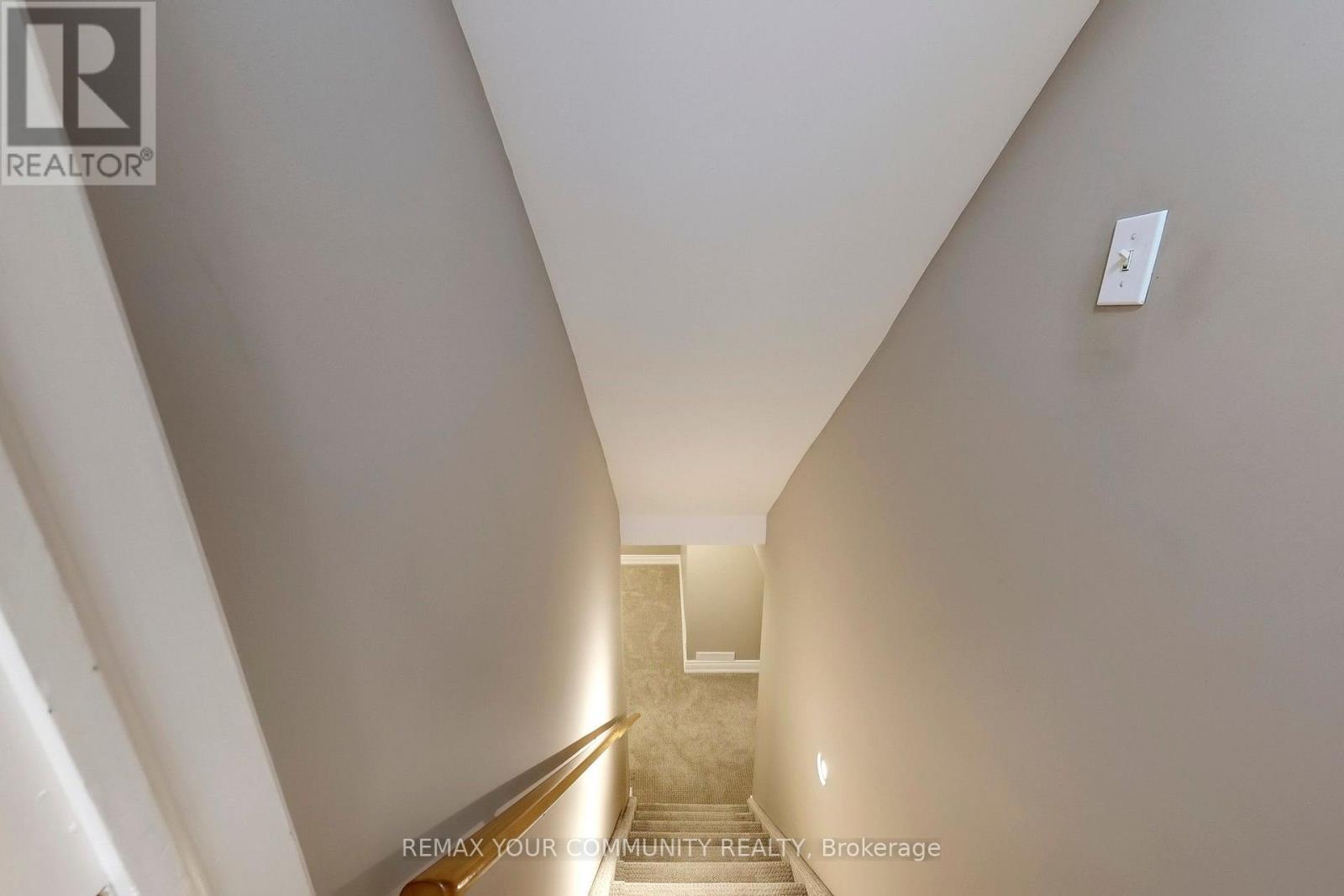 8 Westacott Avenue, Ajax, ON - Indoor Photo Showing Other Room