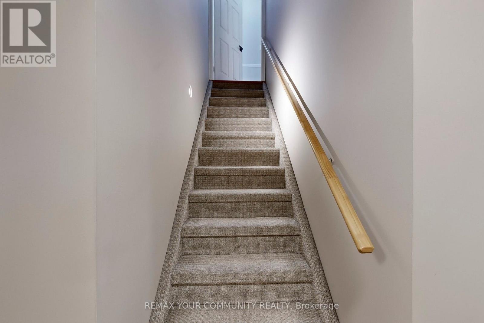8 Westacott Avenue, Ajax, ON - Indoor Photo Showing Other Room