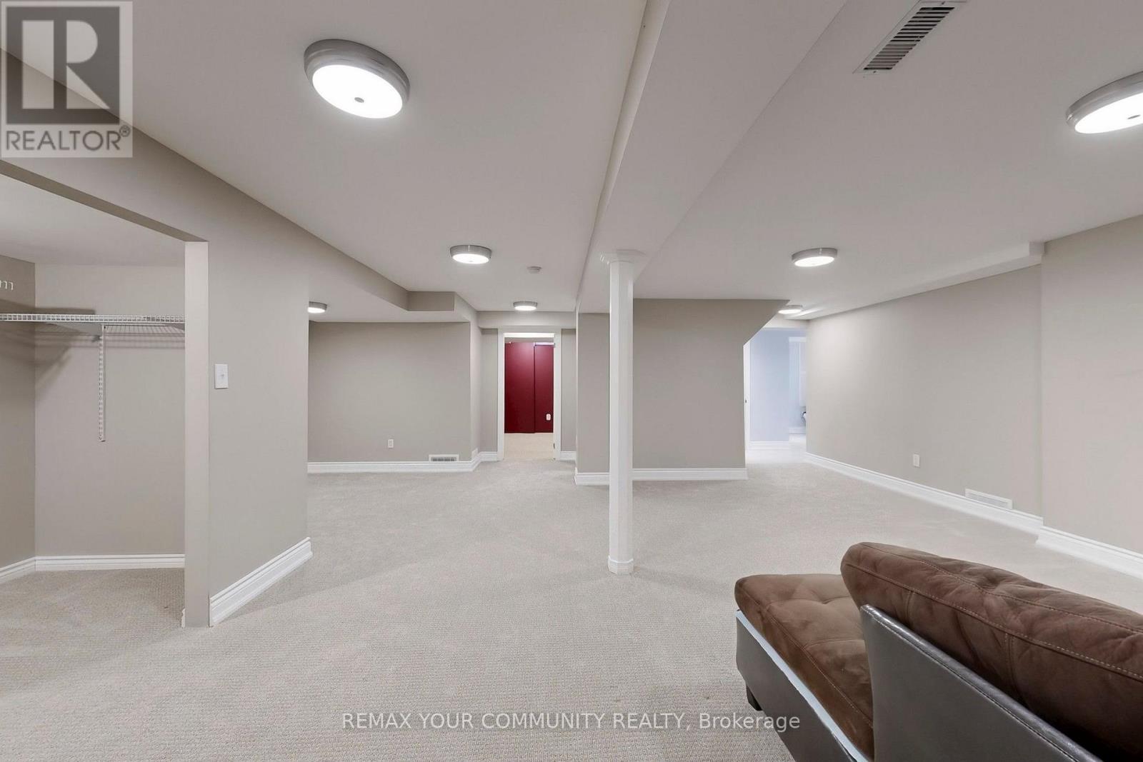 8 Westacott Avenue, Ajax, ON - Indoor