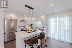 5 SELKIRK CRESCENT Barrie, ON L4N 8G3