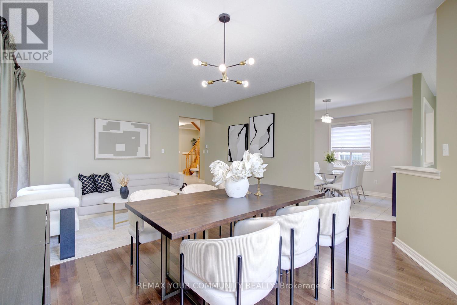 16 Westway Crescent, Vaughan, ON - Indoor Photo Showing Dining Room