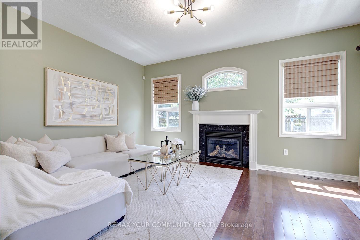 16 Westway Crescent, Vaughan, ON - Indoor Photo Showing Living Room With Fireplace