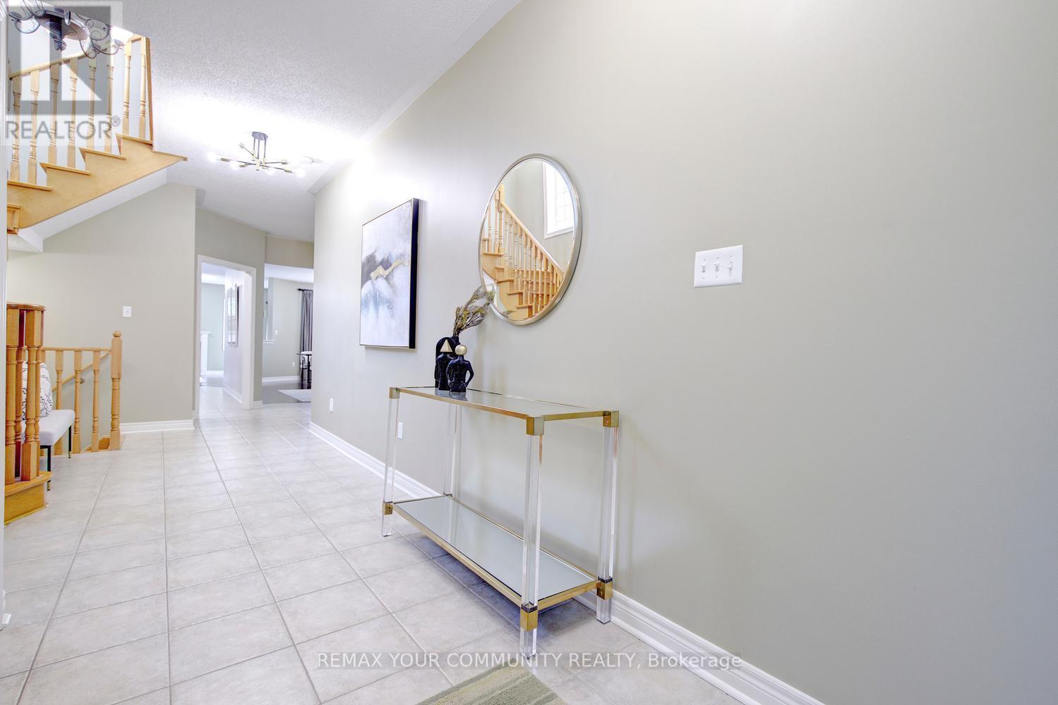 16 Westway Crescent, Vaughan, ON - Indoor Photo Showing Other Room