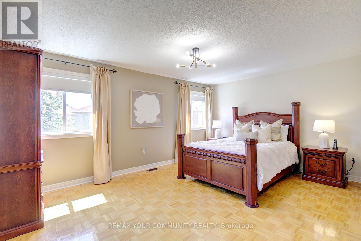 16 Westway Crescent, Vaughan, ON - Indoor Photo Showing Bedroom
