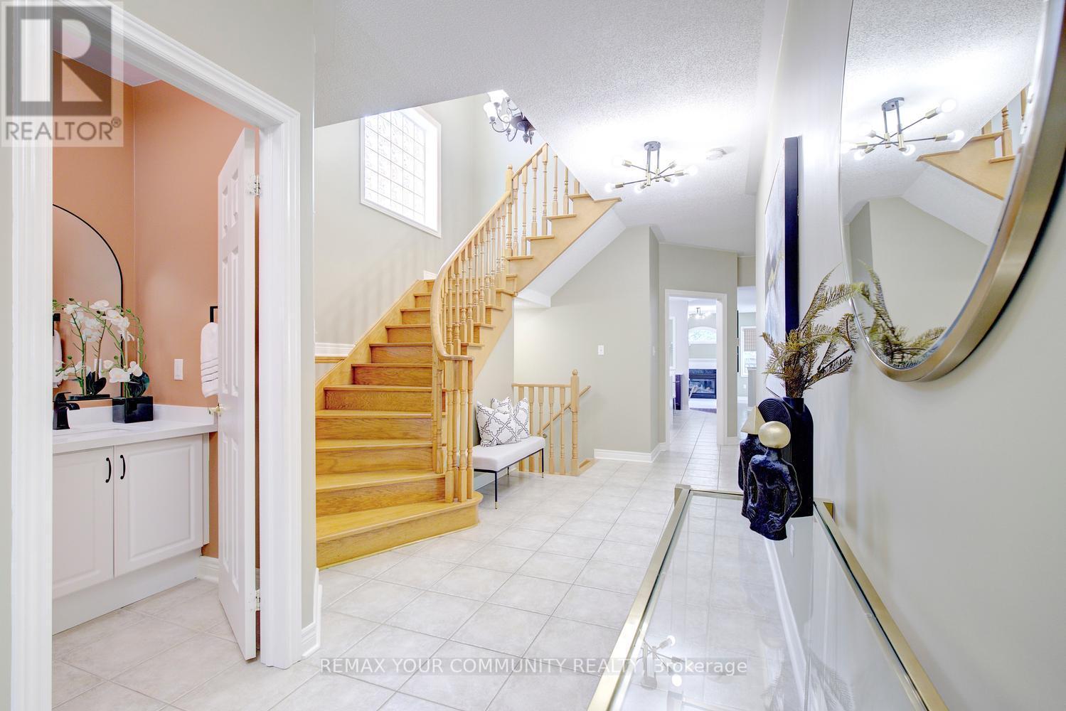 16 Westway Crescent, Vaughan, ON - Indoor Photo Showing Other Room
