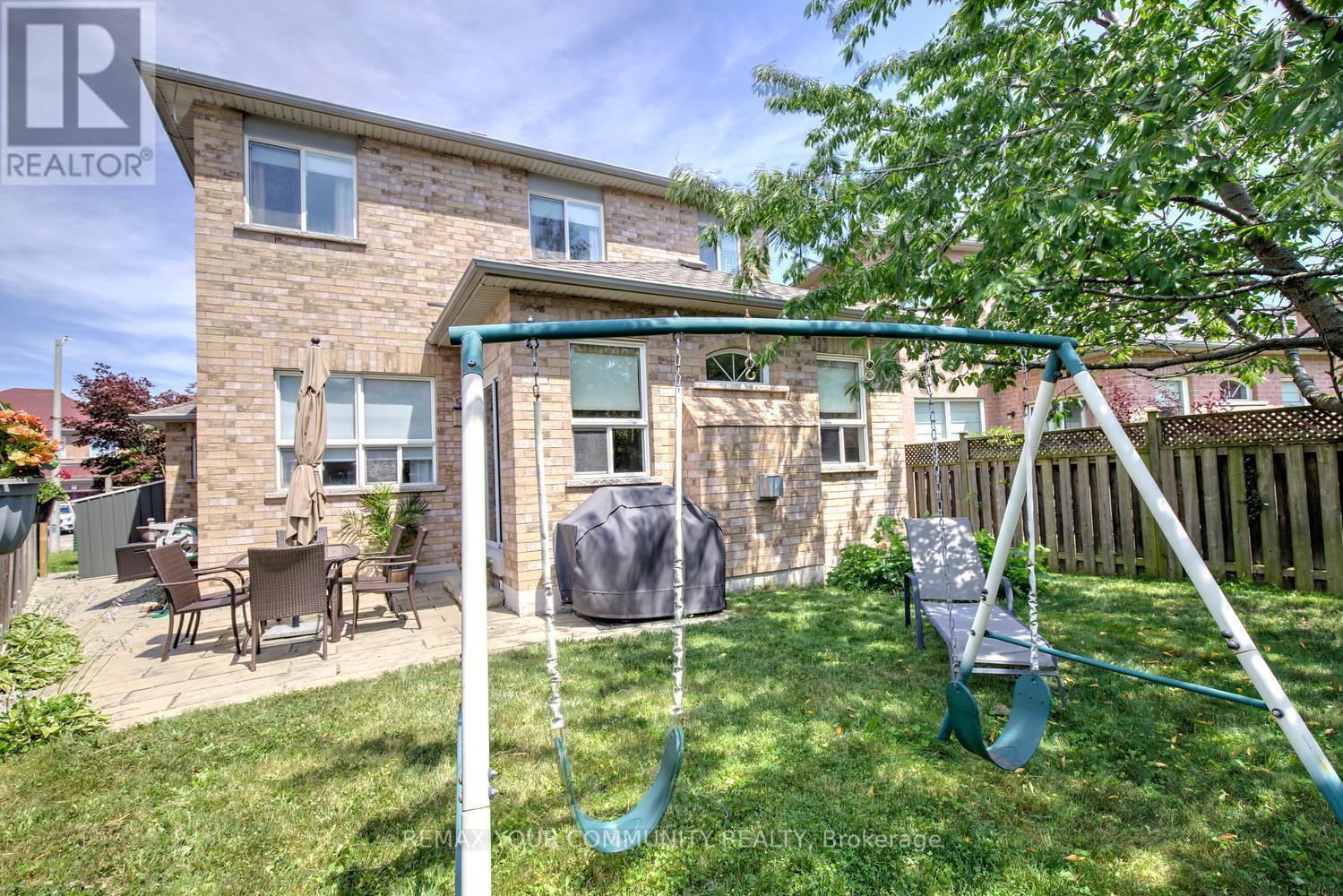 16 Westway Crescent, Vaughan, ON - Outdoor