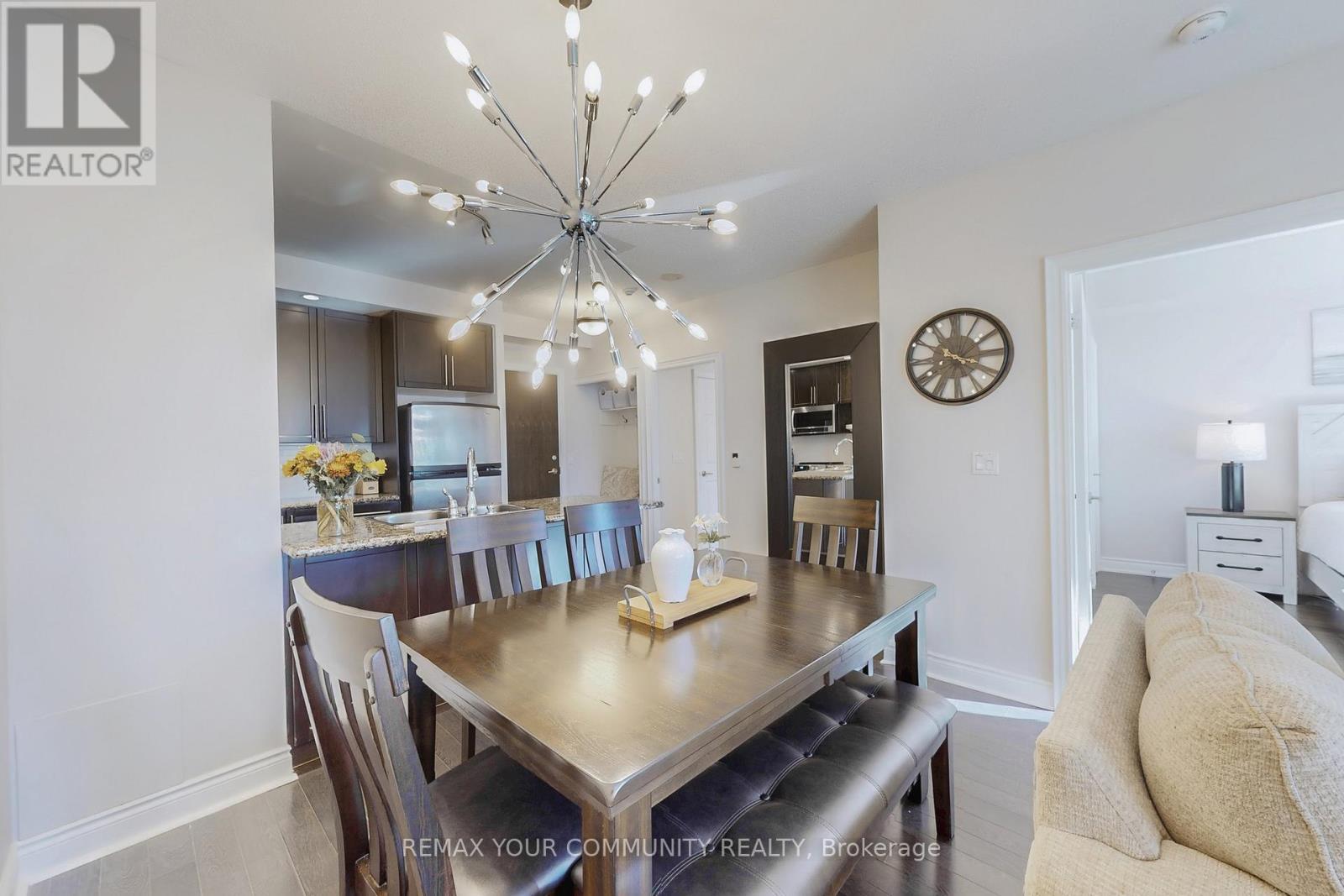 962 - 23 Cox Boulevard, Markham, ON - Indoor Photo Showing Dining Room