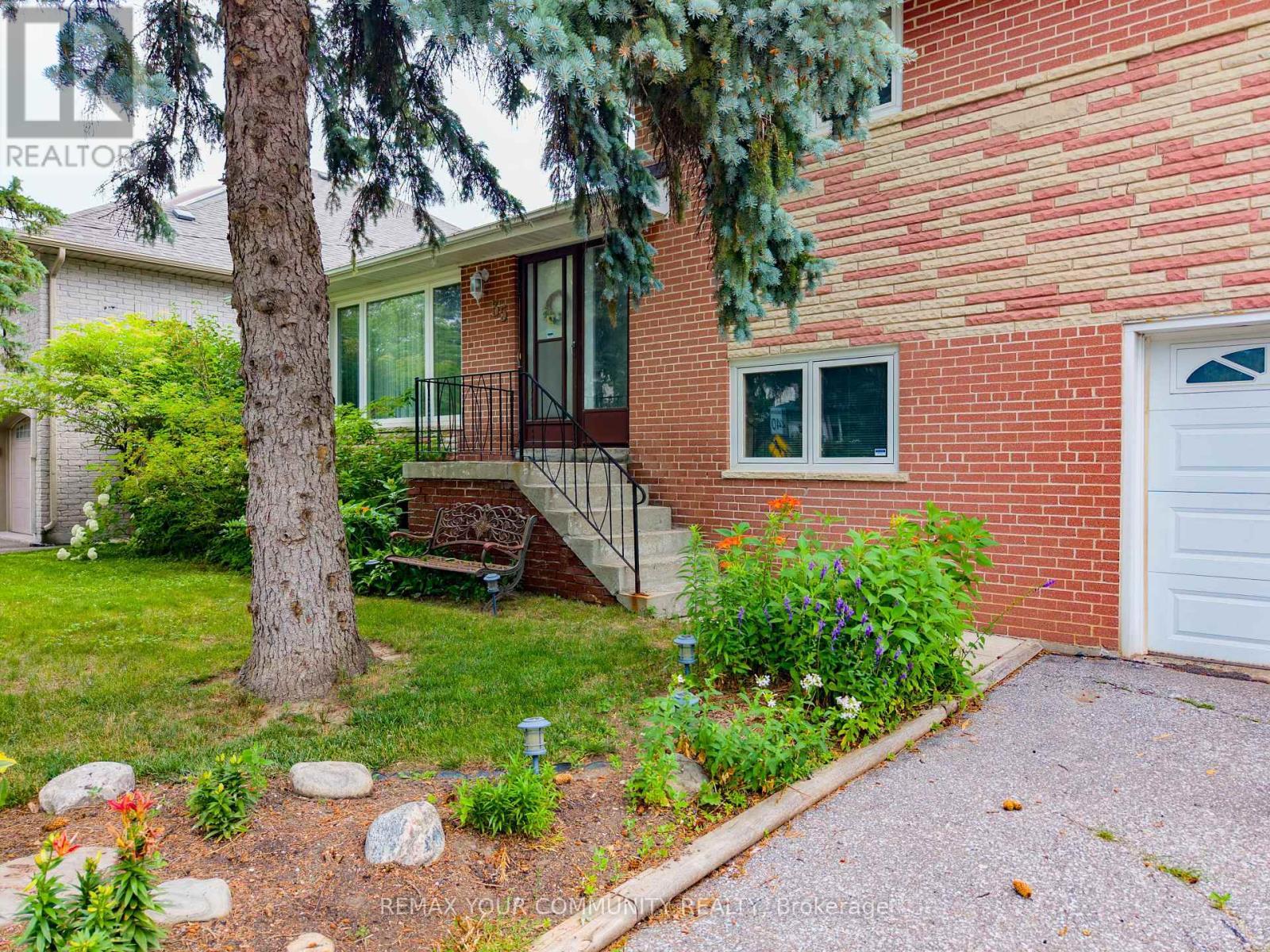 35 Netherford Road, Vaughan, ON - Outdoor With Exterior