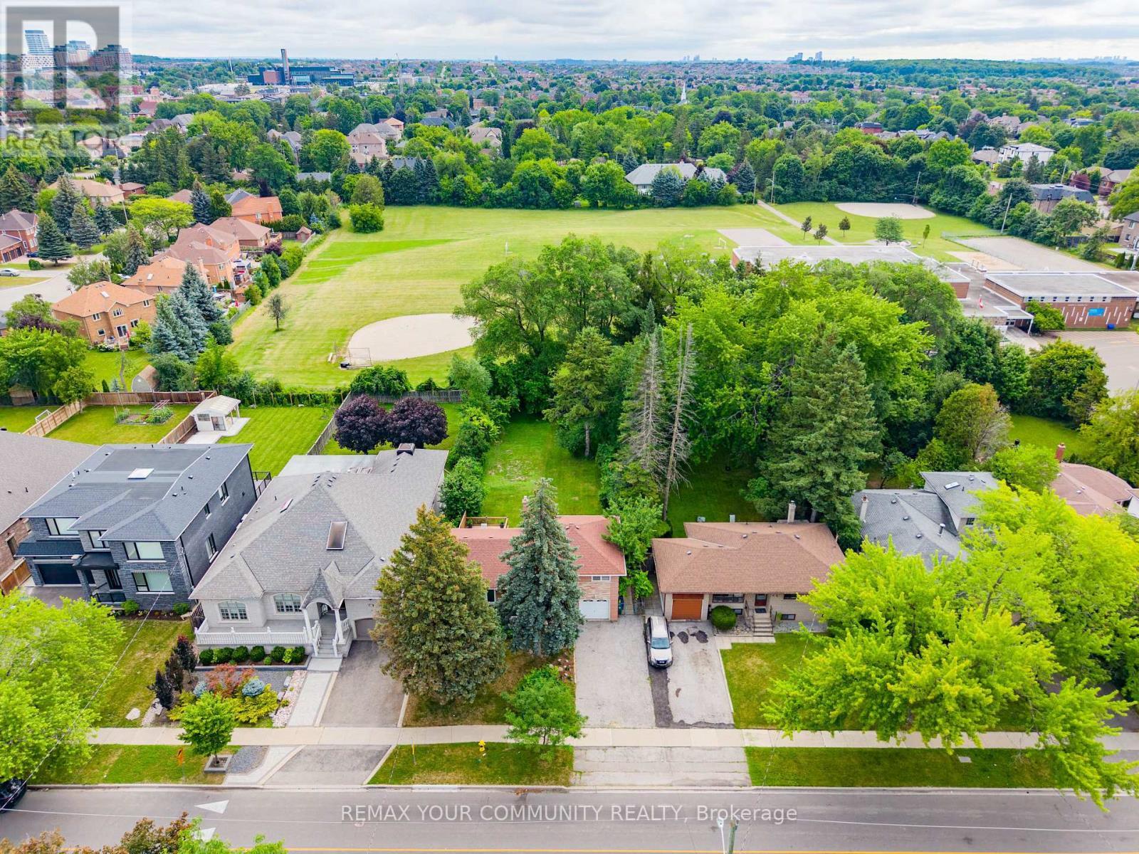 35 Netherford Road, Vaughan, ON - Outdoor With View