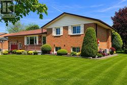 30 GRANT DRIVE Kawartha Lakes, ON K0M 2M0