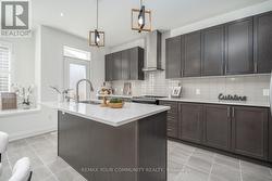 Convenient breakfast bar for the busy household - 