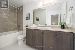 Designer picked ensuite colours offer peace & calm - 