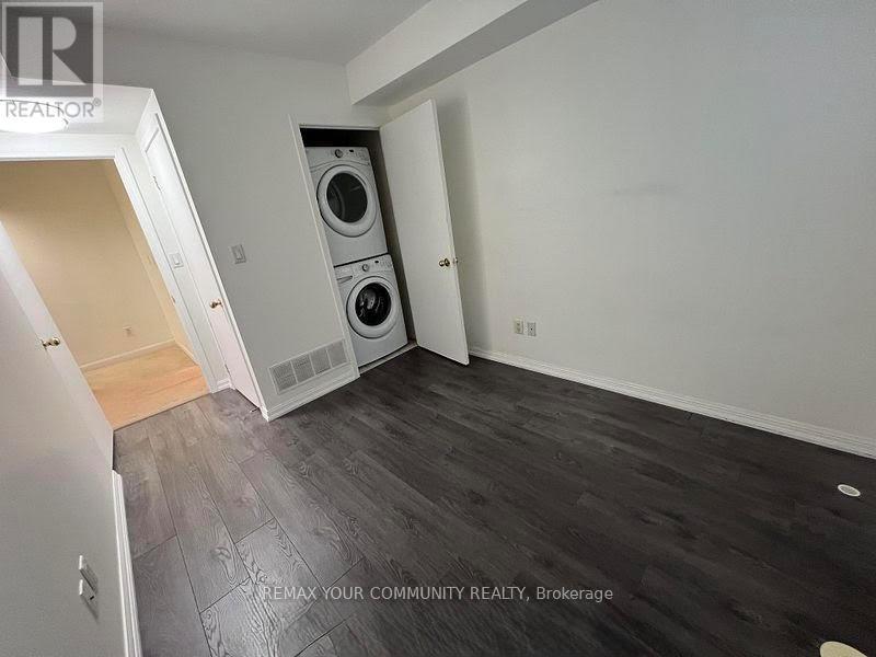 515 - 3 Everson Drive, Toronto, ON - Indoor Photo Showing Other Room