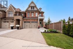 78 ALEX CAMPBELL CRESCENT King, ON L7B 0C1