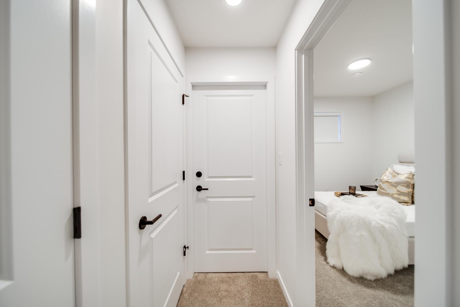 11121 62 Street, Edmonton, AB - Indoor Photo Showing Other Room
