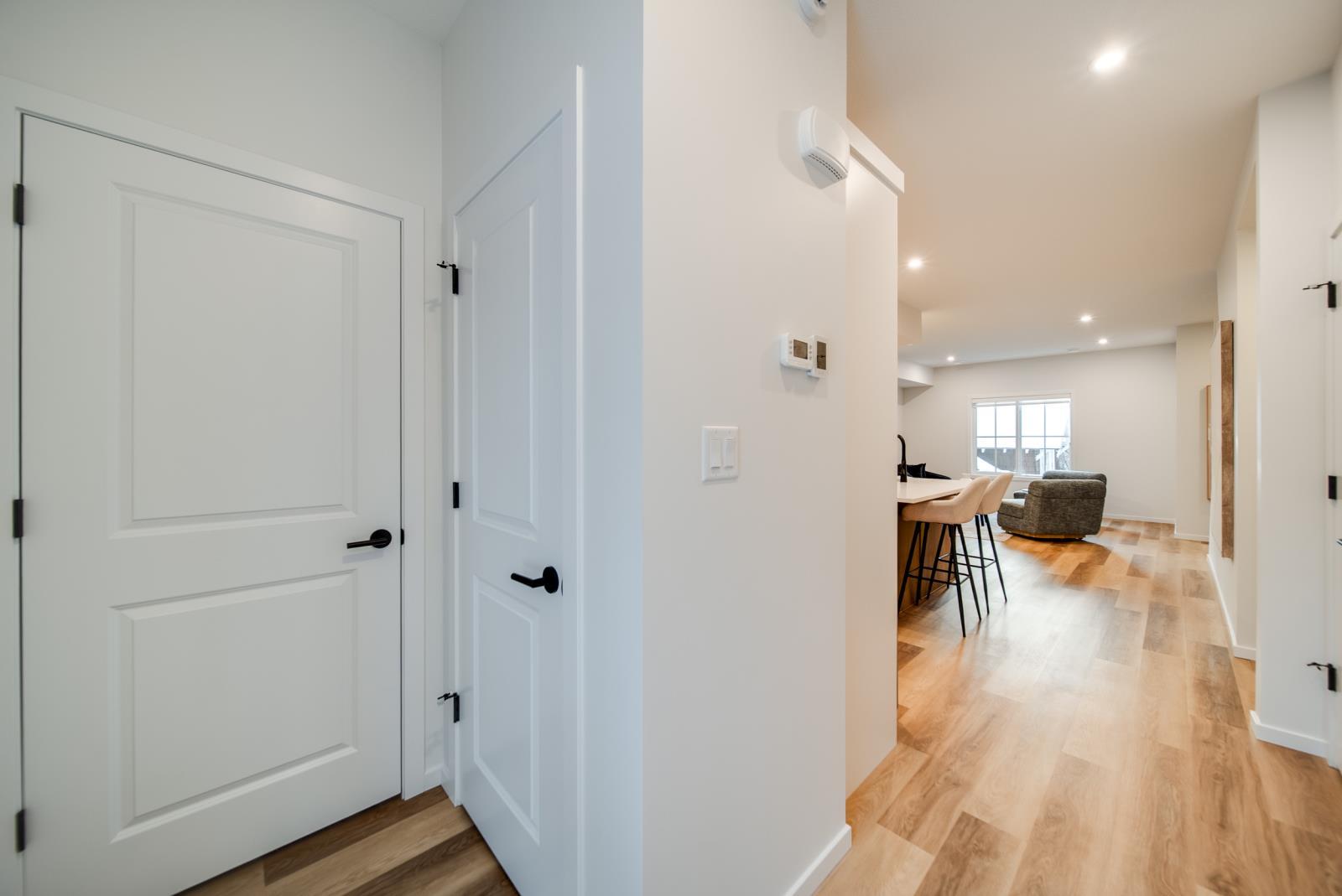 11121 62 Street, Edmonton, AB - Indoor Photo Showing Other Room