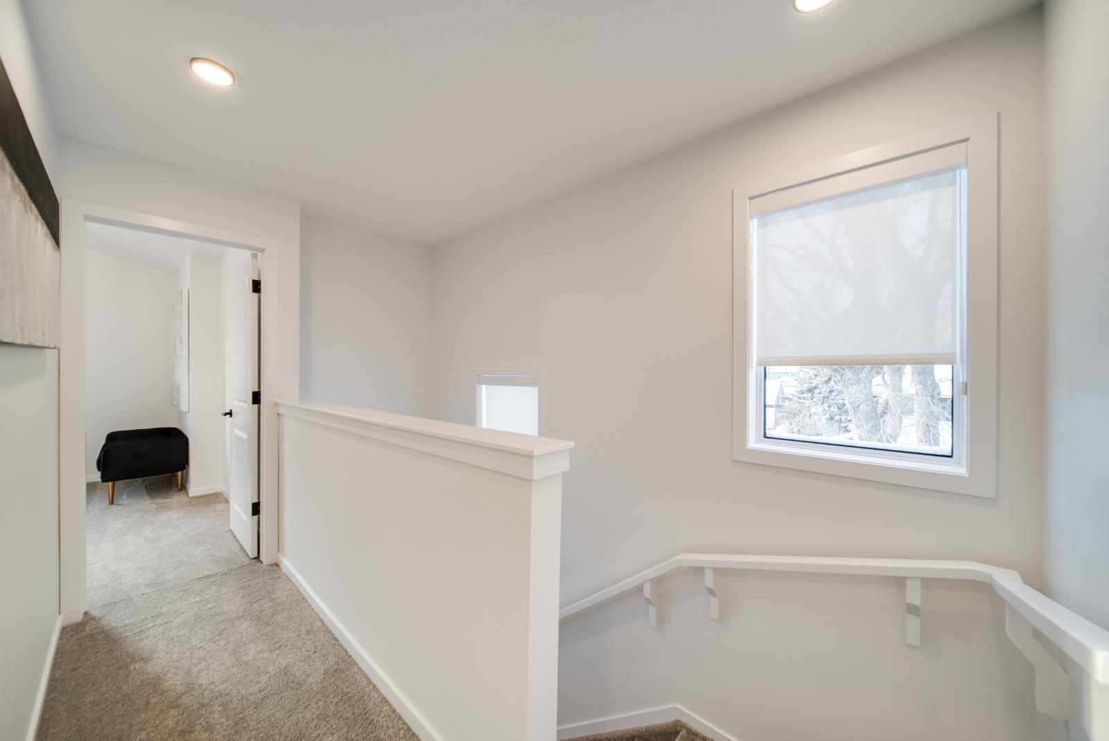 11121 62 Street, Edmonton, AB - Indoor Photo Showing Other Room