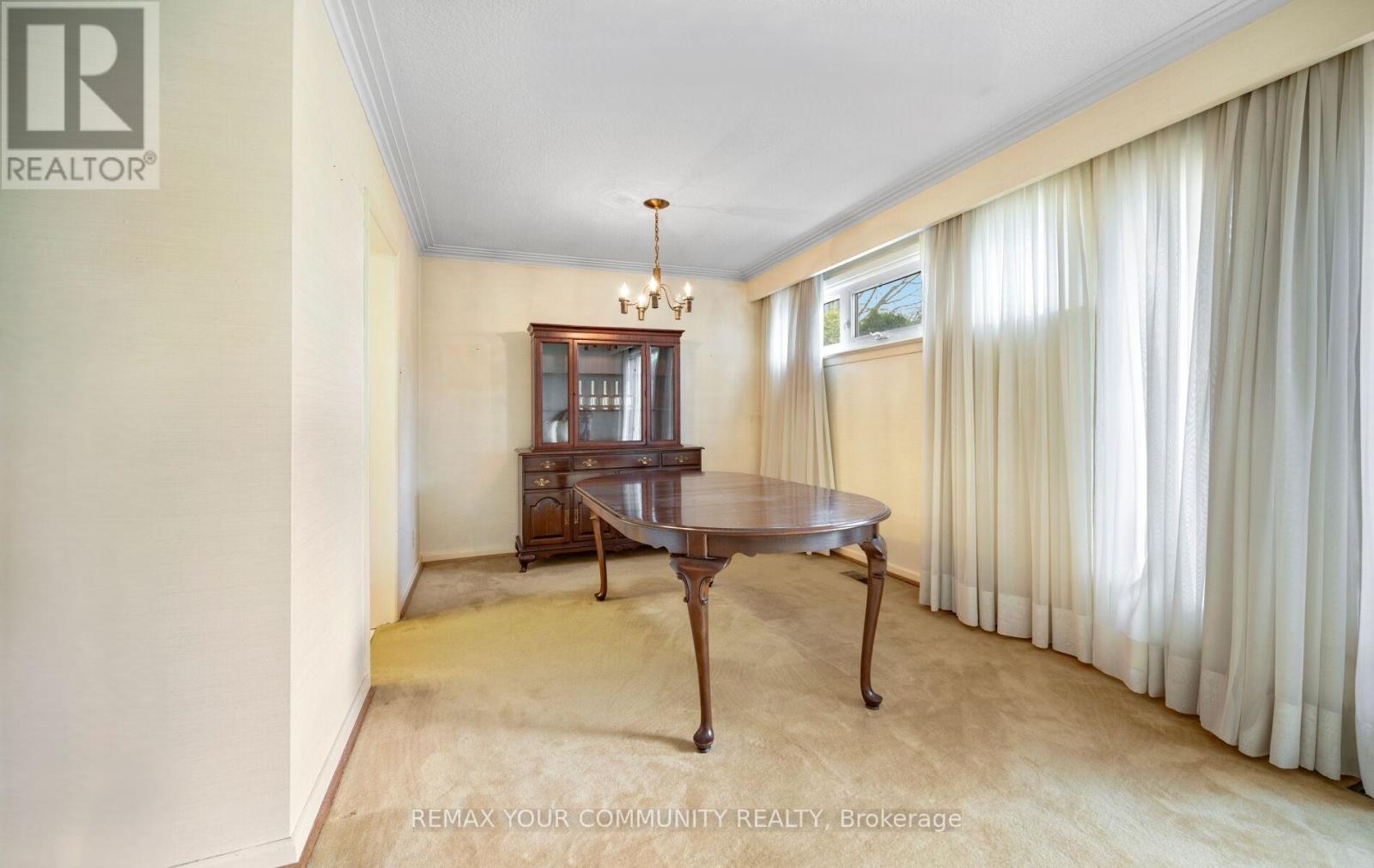 628 Shenandoah Drive, Mississauga, ON - Indoor