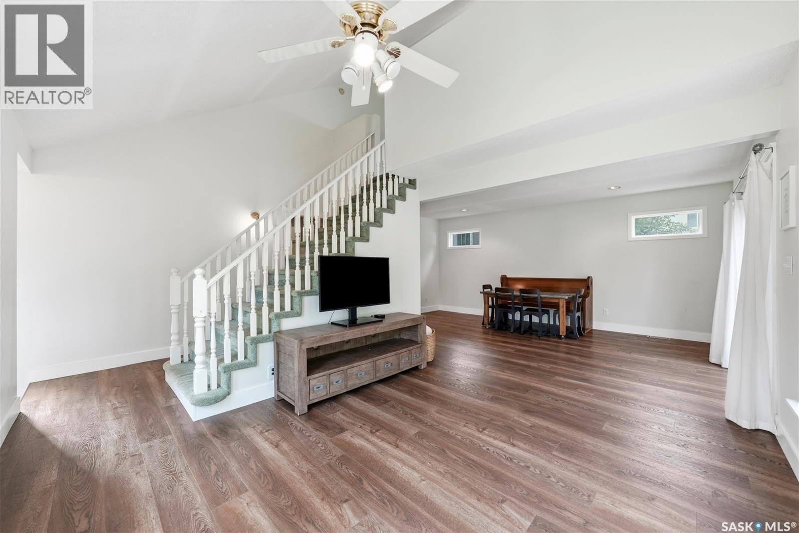 627 9Th Avenue N, Saskatoon, SK - Indoor