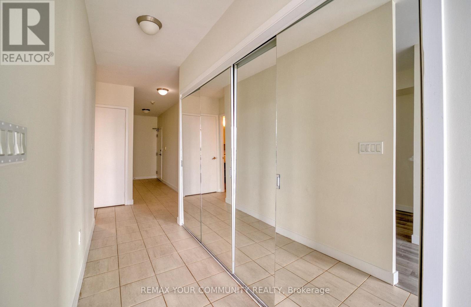 2809 - 11 Brunel Court, Toronto, ON - Indoor Photo Showing Other Room