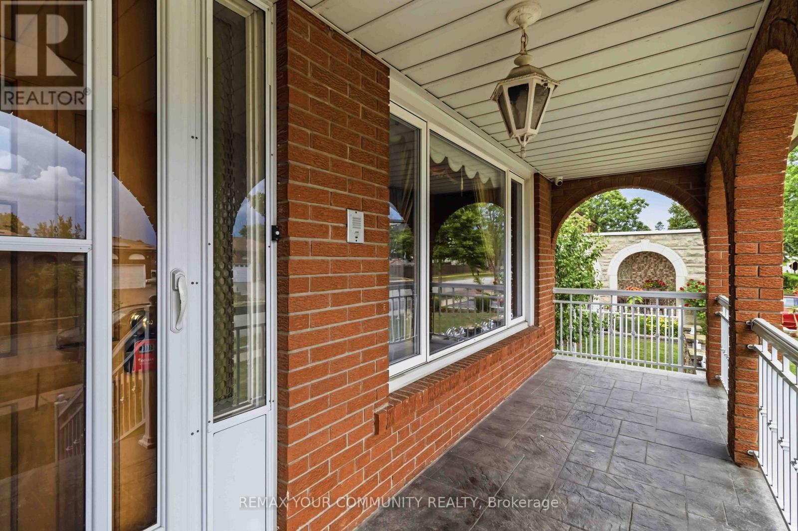17 Harris Crescent, Vaughan, ON - Outdoor With Exterior