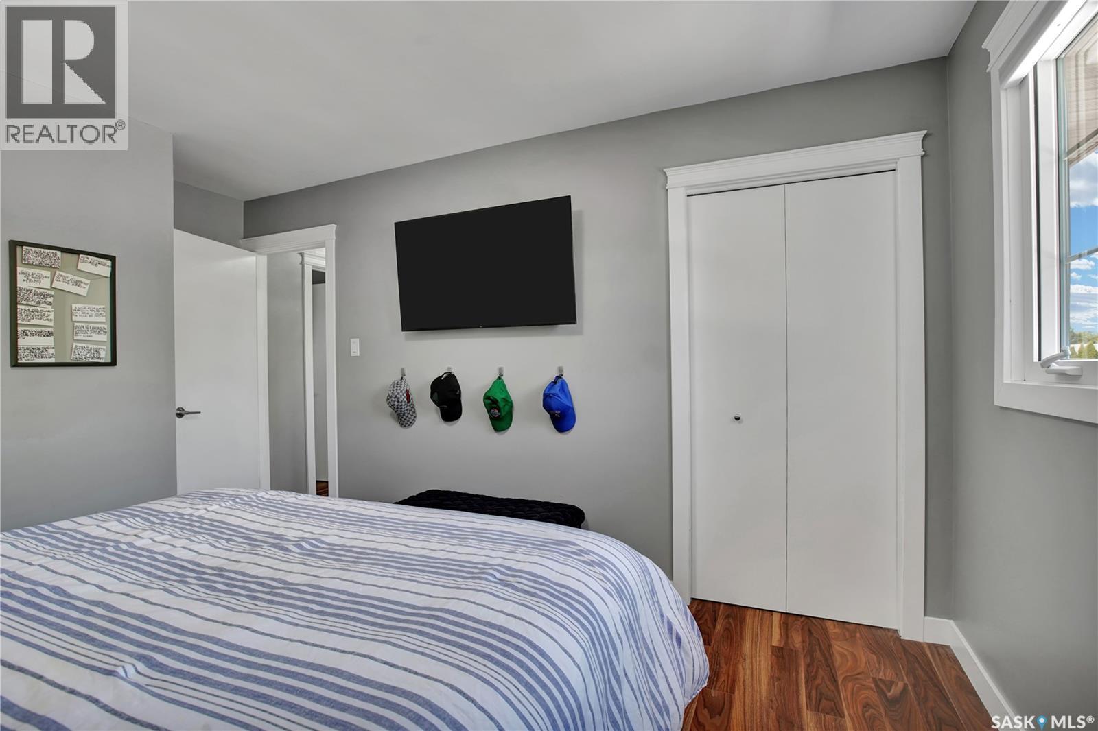 217 Mount Allison Crescent, Saskatoon, SK - Indoor Photo Showing Bedroom