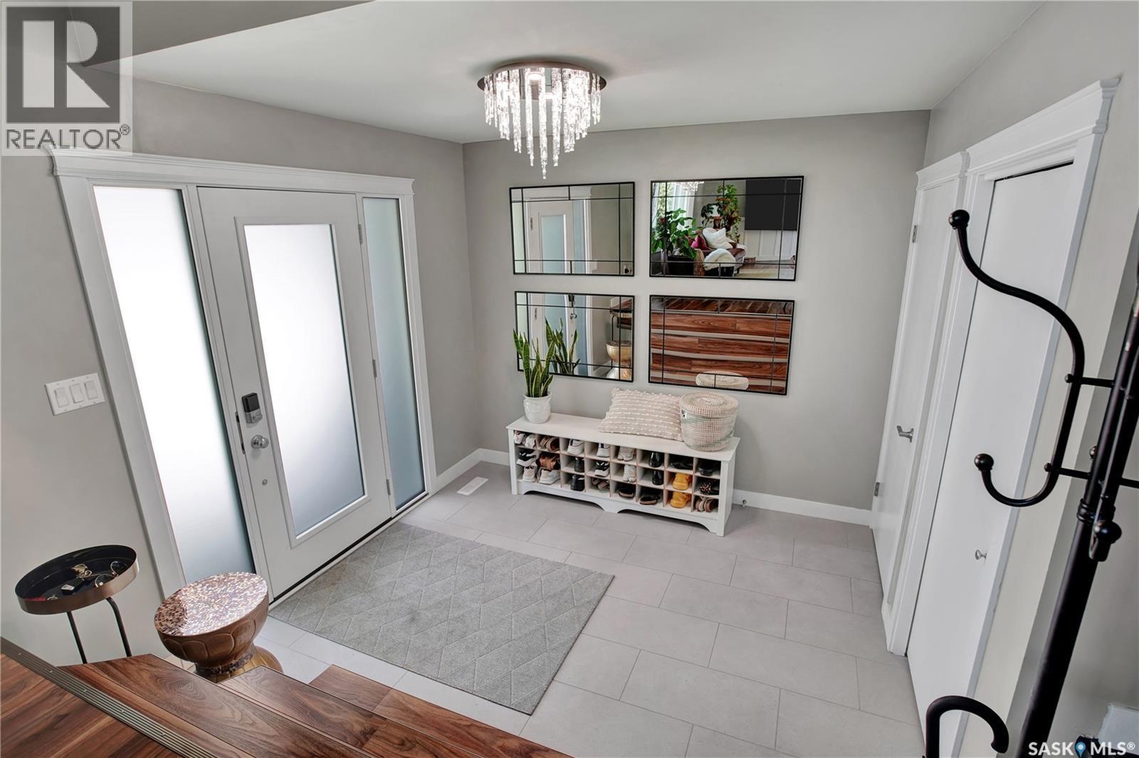 217 Mount Allison Crescent, Saskatoon, SK - Indoor Photo Showing Other Room