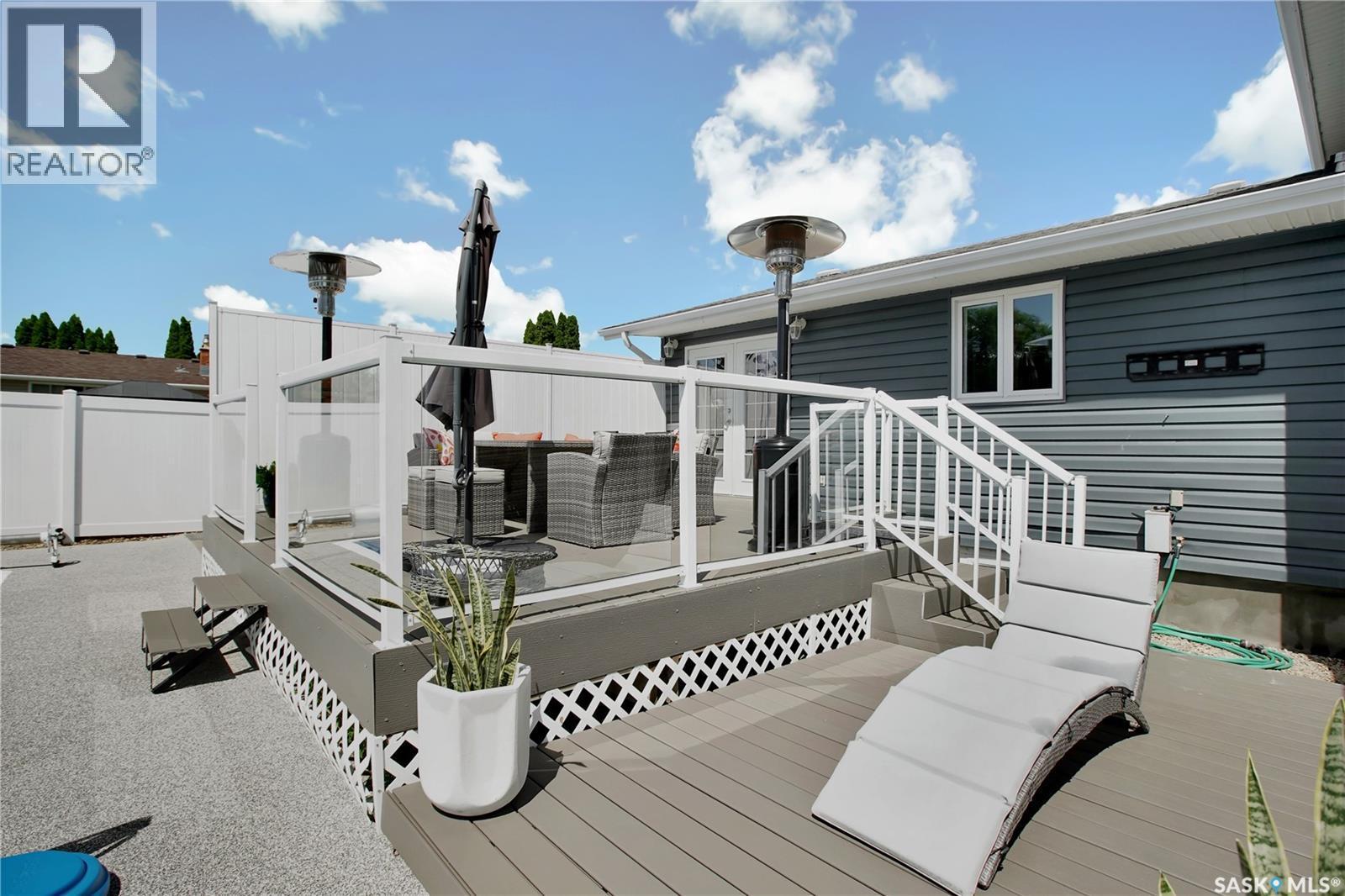 217 Mount Allison Crescent, Saskatoon, SK - Outdoor