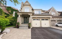 21 LILLY VALLEY CRESCENT S King, ON L7B 0B5