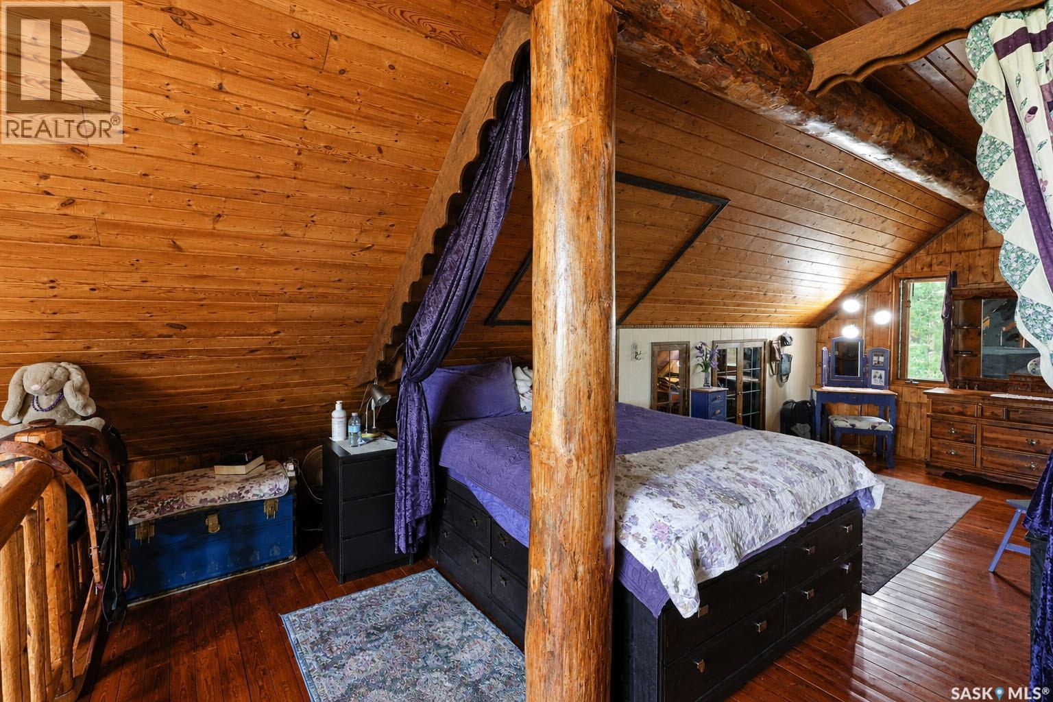 South Sask River Front Acreage, Prince Albert Rm No. 461, SK - Indoor Photo Showing Bedroom