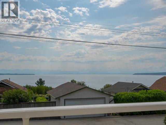 5370 Laburnum Ave, Powell River, BC - Outdoor With Body Of Water With View