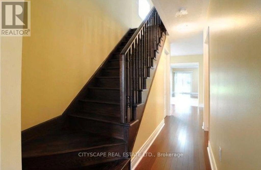 1136 Schooling Drive E, Oshawa, ON - Indoor Photo Showing Other Room