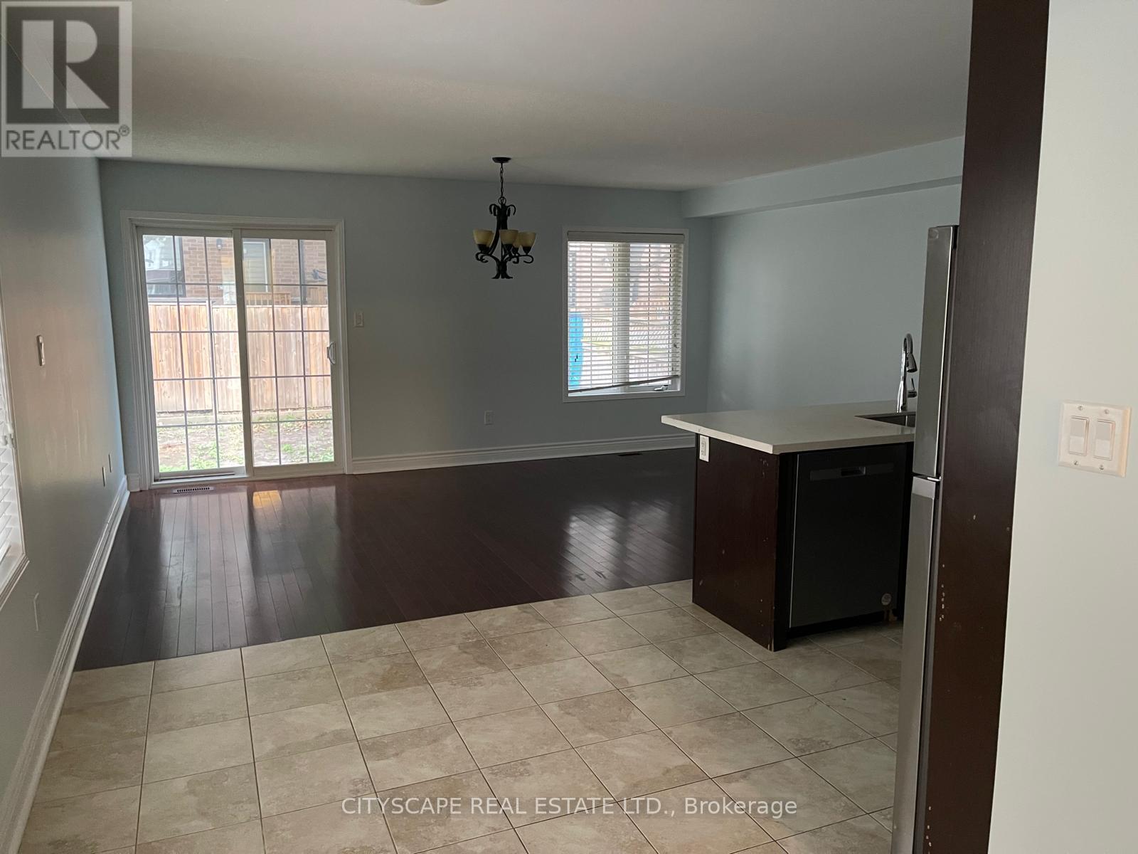 1136 Schooling Drive E, Oshawa, ON - Indoor Photo Showing Other Room