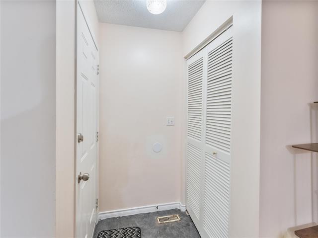 95 Trafford Park, Winnipeg, MB - Indoor Photo Showing Other Room