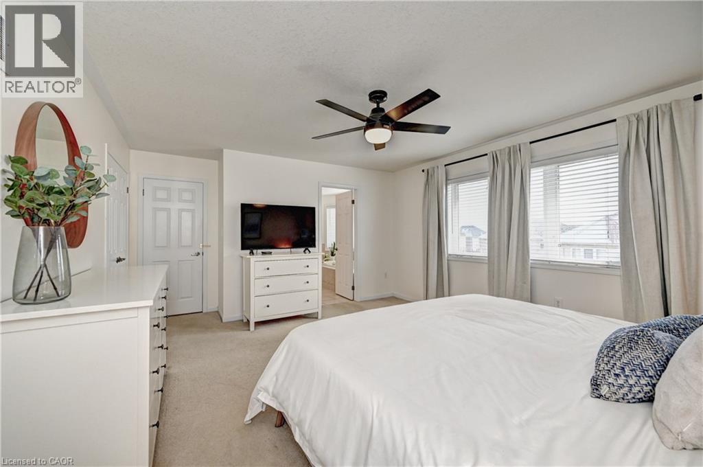 222 Baldwin Drive, Cambridge, ON - Indoor Photo Showing Bedroom