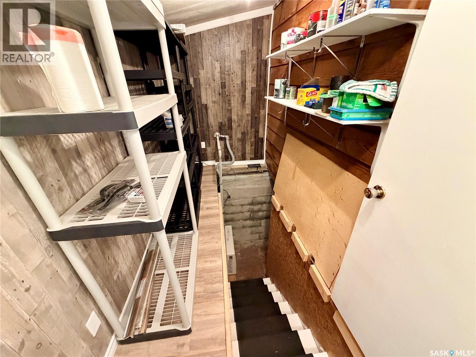 691 Joseph Crescent, Cochin, SK - Indoor Photo Showing Other Room