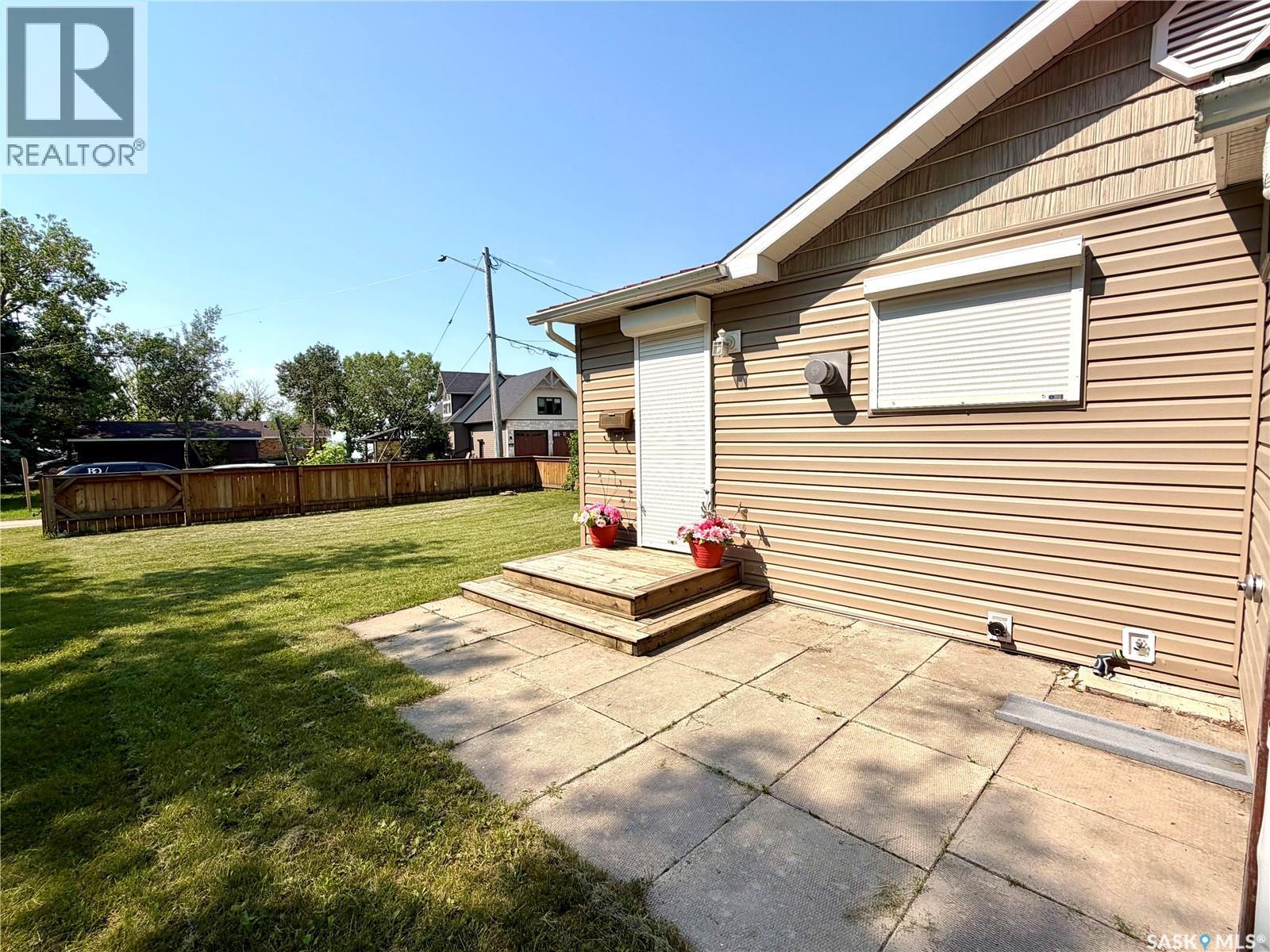 691 Joseph Crescent, Cochin, SK - Outdoor