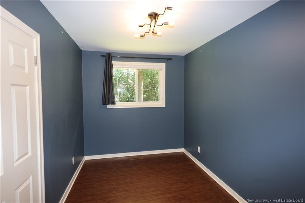 43 Broadview Ave, Fredericton, NB
