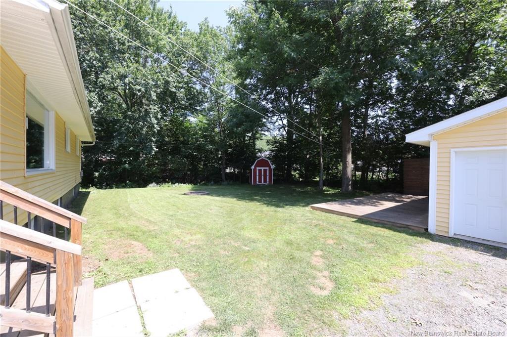 43 Broadview Ave, Fredericton, NB