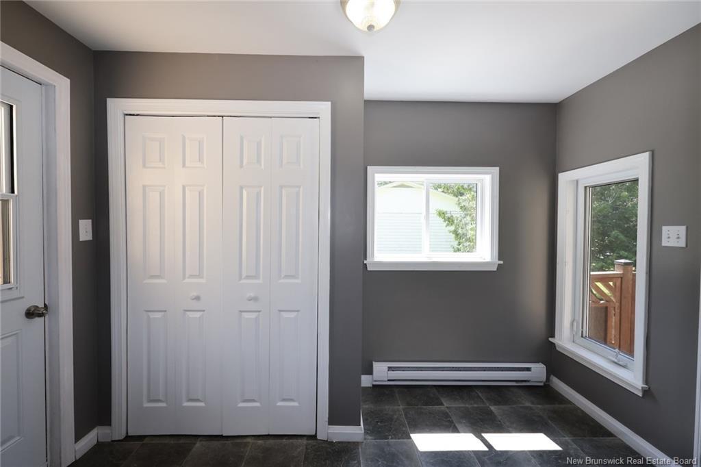 43 Broadview Ave, Fredericton, NB