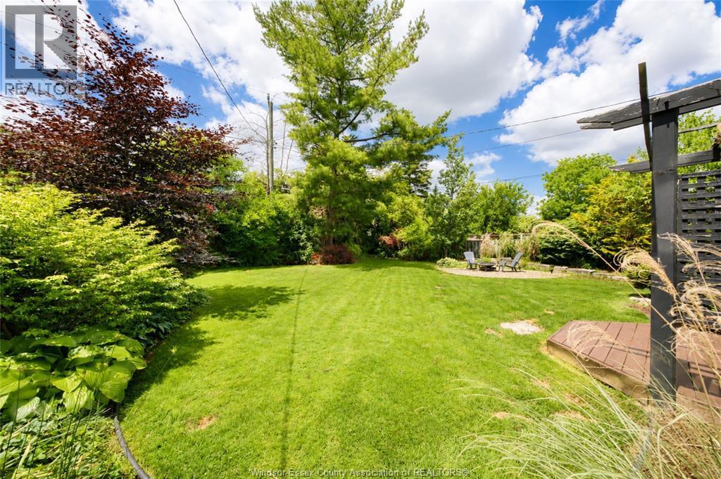 3939 Longfellow, Windsor, ON - Outdoor