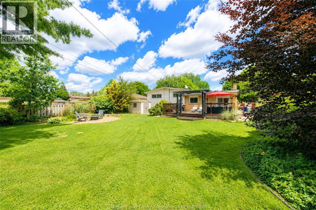 3939 Longfellow, Windsor, ON - Outdoor