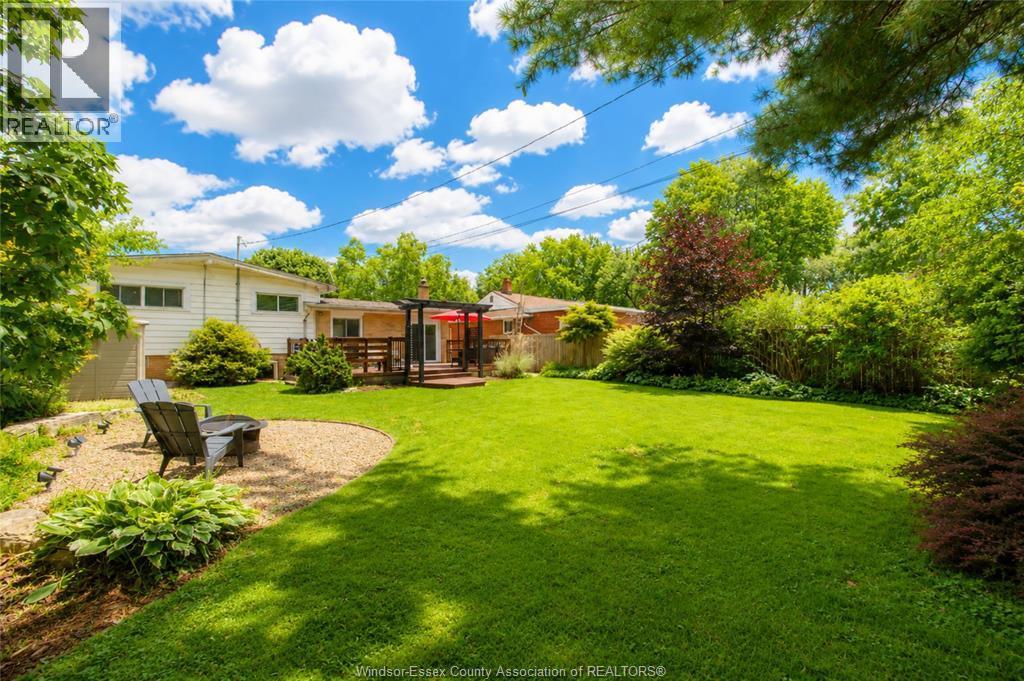 3939 Longfellow, Windsor, ON - Outdoor