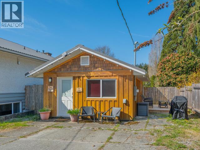 2277 Phillips Road, Powell River, BC - Outdoor