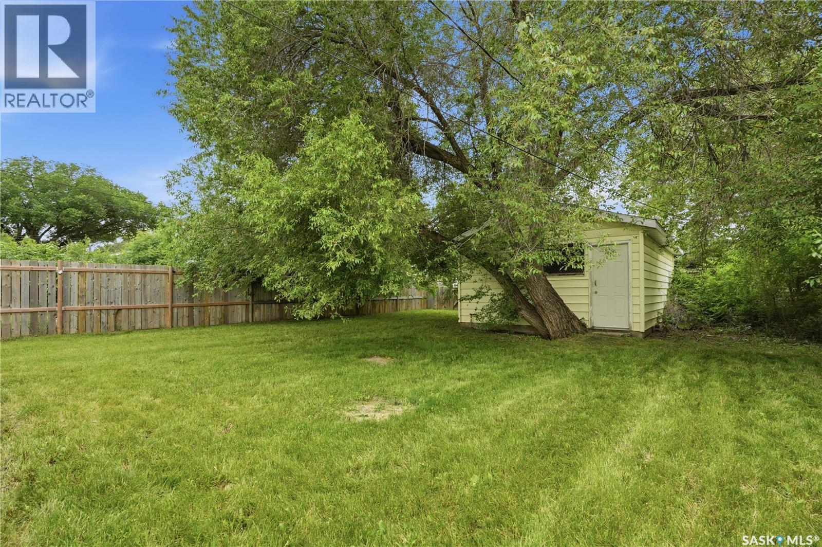 209 T Avenue N, Saskatoon, SK - Outdoor