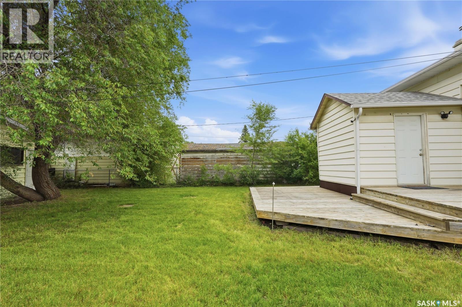 209 T Avenue N, Saskatoon, SK - Outdoor