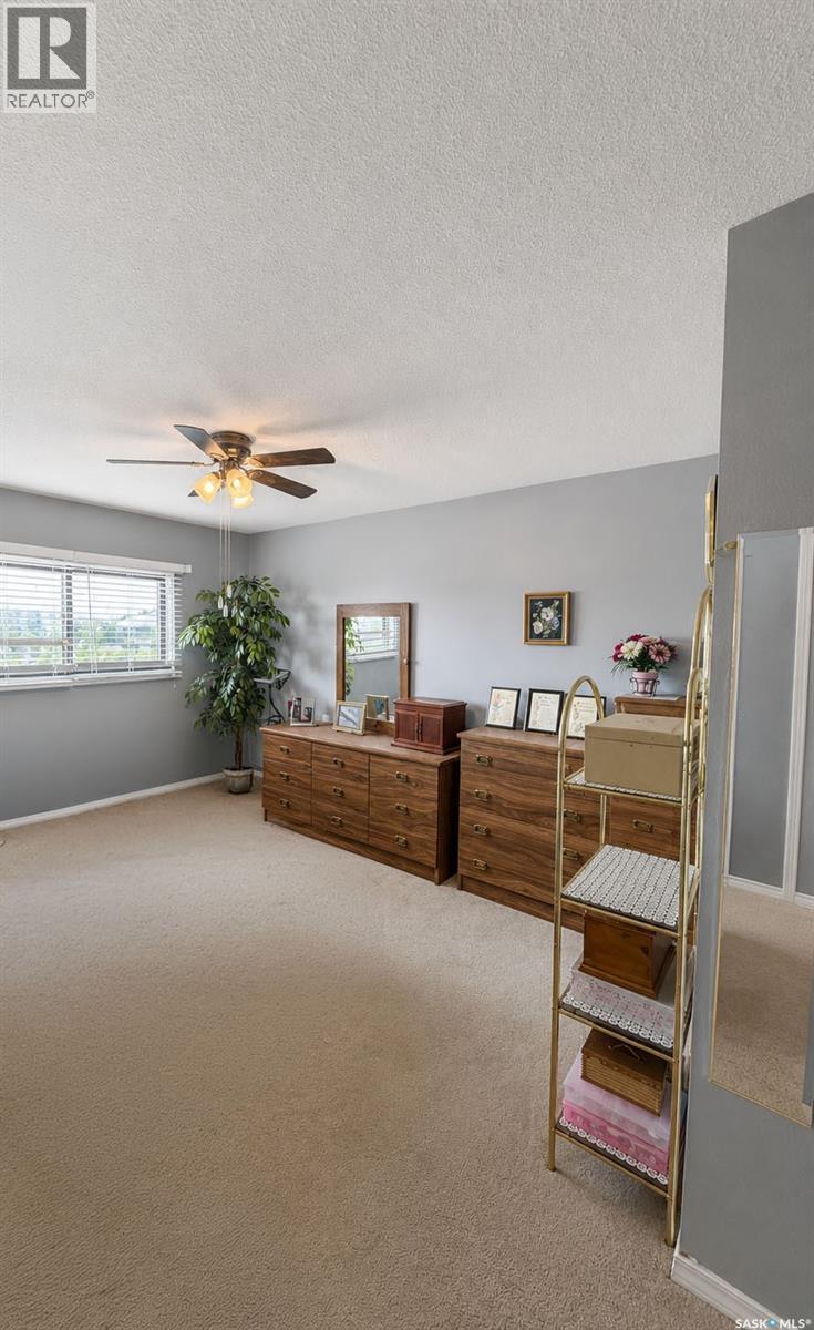 304 255 7Th Street E, Prince Albert, SK - Indoor